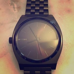 Male Nixon Time Teller Wristwatch